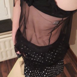 Photo by LunaLoveSlut with the username @LunaLoveSlut,  June 1, 2021 at 10:02 PM. The post is about the topic Tranny Trap and the text says 'do you like my body ? 😍'