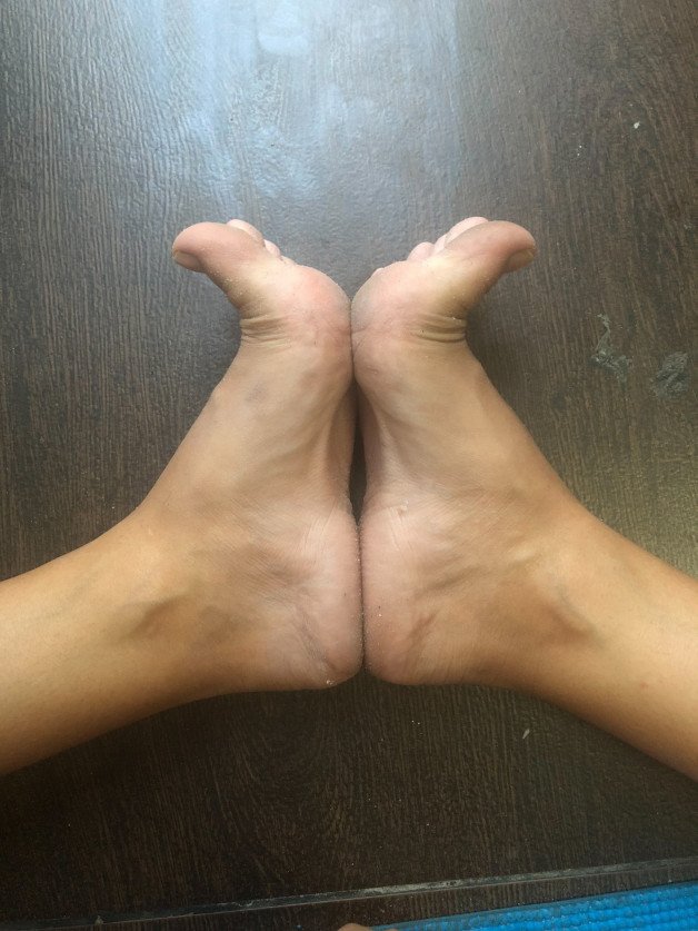 Album by RiderFloor with the username @riderfloor, who is a star user,  June 26, 2021 at 8:28 PM. The post is about the topic Foot Worship and the text says 'I think, I have found the perfect place for your dick?! What do You think?
#tinytoes #soles #footfetish'