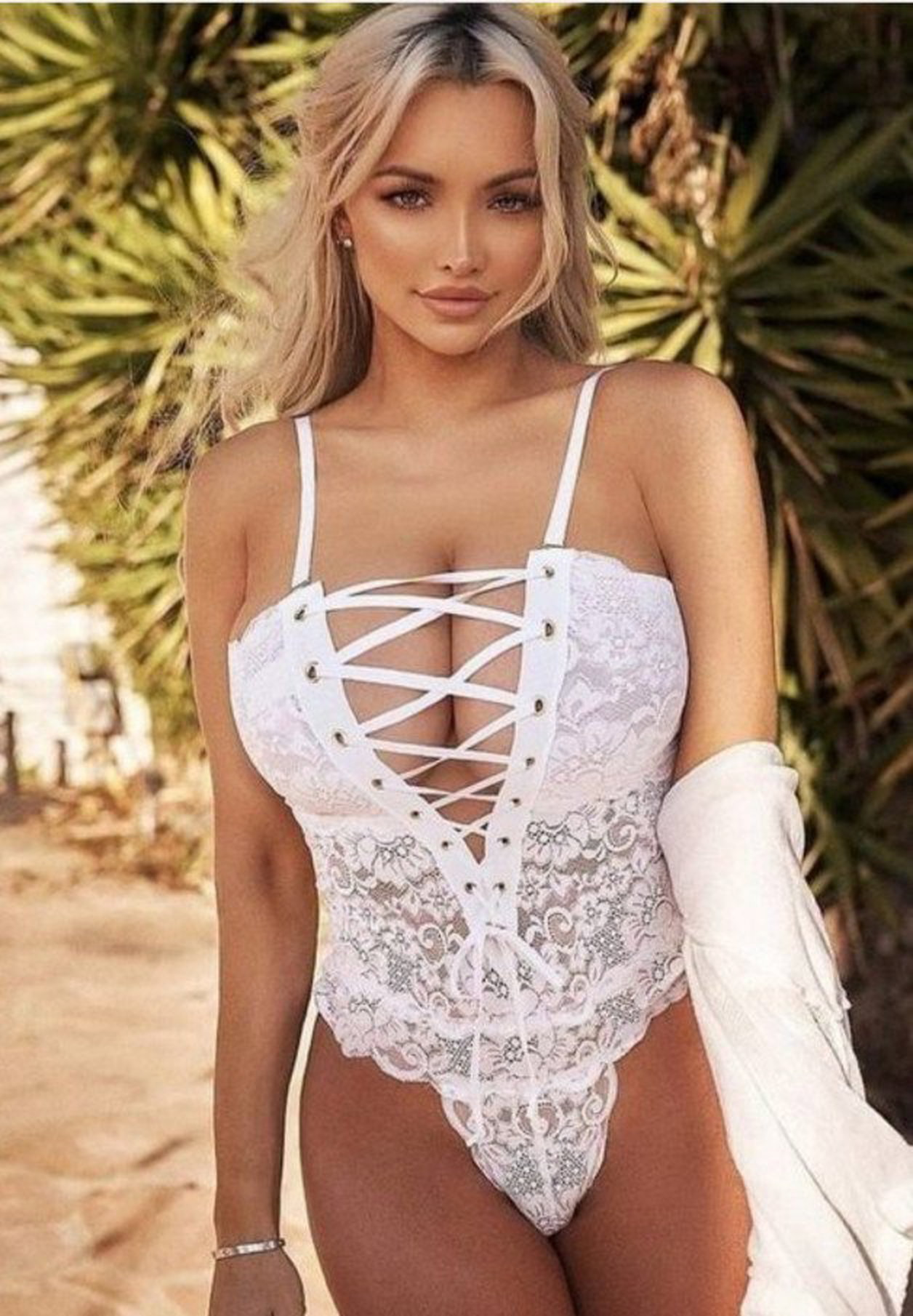 Photo by Racketter with the username @Racketter,  May 5, 2024 at 1:46 AM. The post is about the topic Sexy Lingerie and the text says '#LindseyPelas'