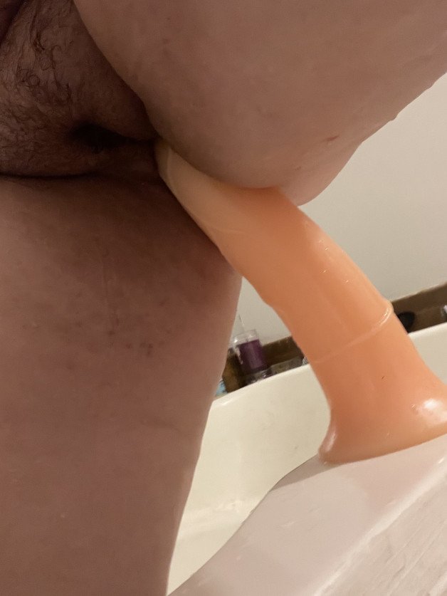 Photo by Amanda24 with the username @Amanda24,  June 24, 2021 at 10:38 PM. The post is about the topic Dildo riding