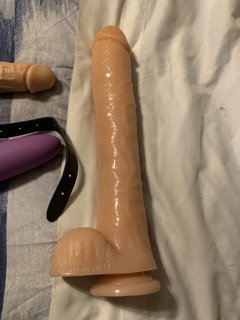 Photo by Bbwlover743 with the username @Bbwlover743,  July 3, 2021 at 4:30 PM. The post is about the topic BBW and the text says 'Wanna Watch Me Play With This'