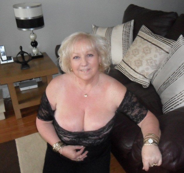 Album by MaturesexywifeLover with the username @MaturesexywifeLover,  July 2, 2021 at 7:56 PM. The post is about the topic Hot Mature and the text says 'Another hot Gilf'