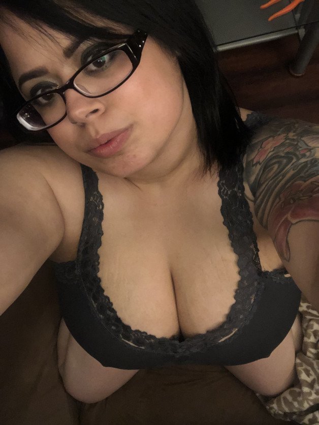Photo by Sexykitten1986 with the username @Sexykitten1986, who is a star user,  July 17, 2021 at 8:36 AM. The post is about the topic Amateurs and the text says 'let's have some fun  together on my Onlyfans
HTTPS://onlyfans.com/sexykitten1986'