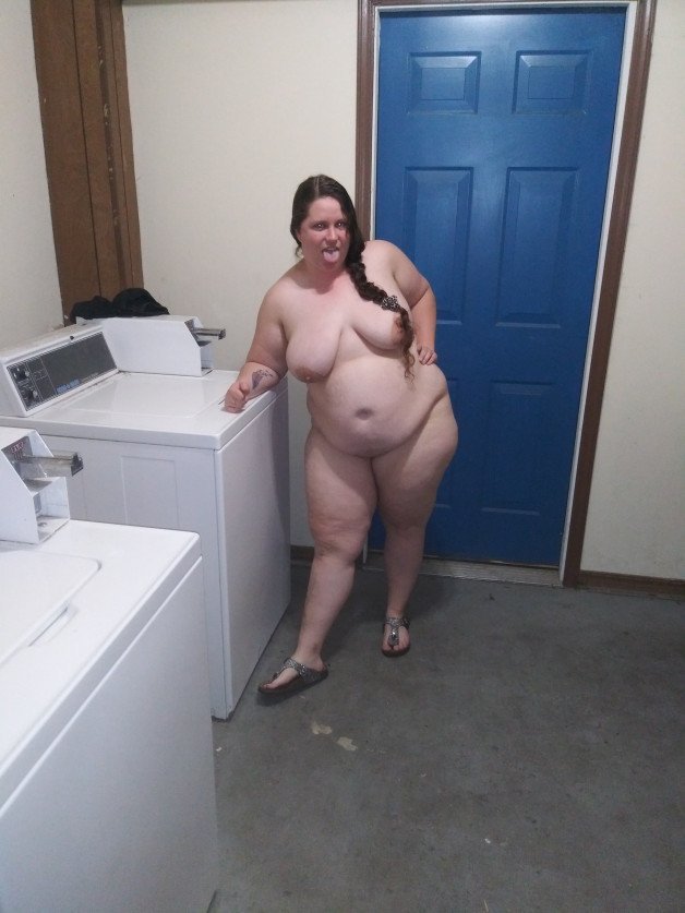 Photo by sharer porn with the username @sharer_porn,  October 5, 2021 at 3:59 AM. The post is about the topic BBW and Chubby