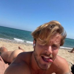 Photo by BubbleButtSir with the username @BubbleButtSir, who is a verified user,  May 13, 2022 at 6:58 AM and the text says 'Beach Whore'