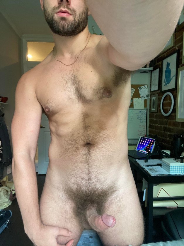 Photo by hovior with the username @hovior,  October 1, 2021 at 6:37 PM. The post is about the topic Men pubes