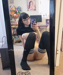 Photo by honeymomo with the username @honeymomo222,  August 10, 2021 at 12:20 PM. The post is about the topic Teen and the text says '#teen #sexy #amateur #model #barelylegalteen #barelylegal #nsfw #cute #petite #gothgirl #altgirl'
