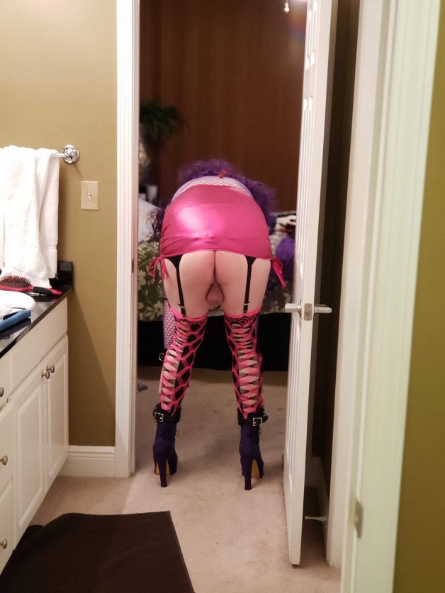 Photo by SexyLadyandSissySlut with the username @SexyLadyandSissySlut,  October 30, 2021 at 5:35 AM