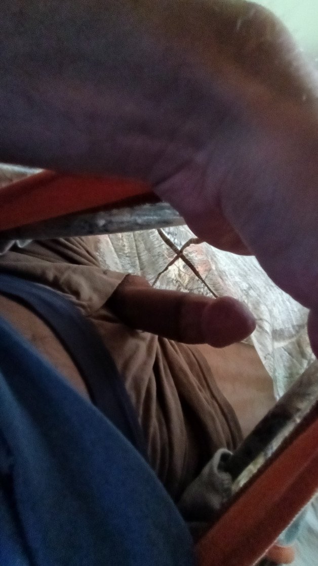 Photo by Redneckn8 with the username @Redneckn8,  August 21, 2021 at 5:09 PM. The post is about the topic Circumcised and the text says 'morningwood'