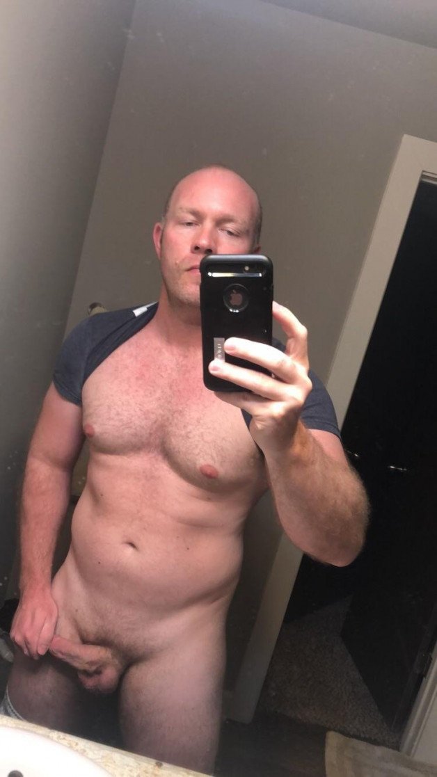 Album by TastefulMen with the username @TastefulMen,  August 21, 2021 at 4:06 PM. The post is about the topic Gay Bears and the text says 'Andy (a.k.a. AndyofAlternia) #Andy #AndyofAlternia #hairy #bear'