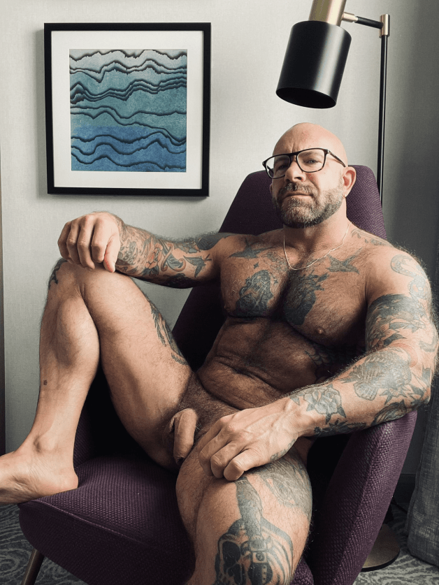 Photo by Ultra-Masculine-XXX with the username @Ultra-Masculine-XXX,  November 4, 2023 at 9:03 AM. The post is about the topic Gay Bears and the text says 'Richard James a.k.a. misterjamesisalive #RichardJames #misterjamesisalive #hairy #muscle #daddy #bear'