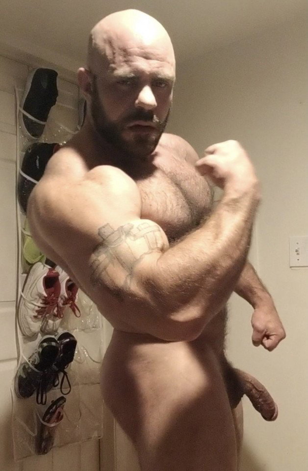 Watch the Photo by Ultra-Masculine-XXX with the username @Ultra-Masculine-XXX, posted on December 15, 2021. The post is about the topic Gay Hairy Men. and the text says 'Justin Metrando #JustinMetrando #hairy #muscle #hunk'