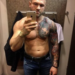 Photo by Ultra-Masculine-XXX with the username @Ultra-Masculine-XXX,  December 15, 2021 at 9:42 AM. The post is about the topic Gay Amateur and the text says '#anon #anon0500 #muscle #hunk'