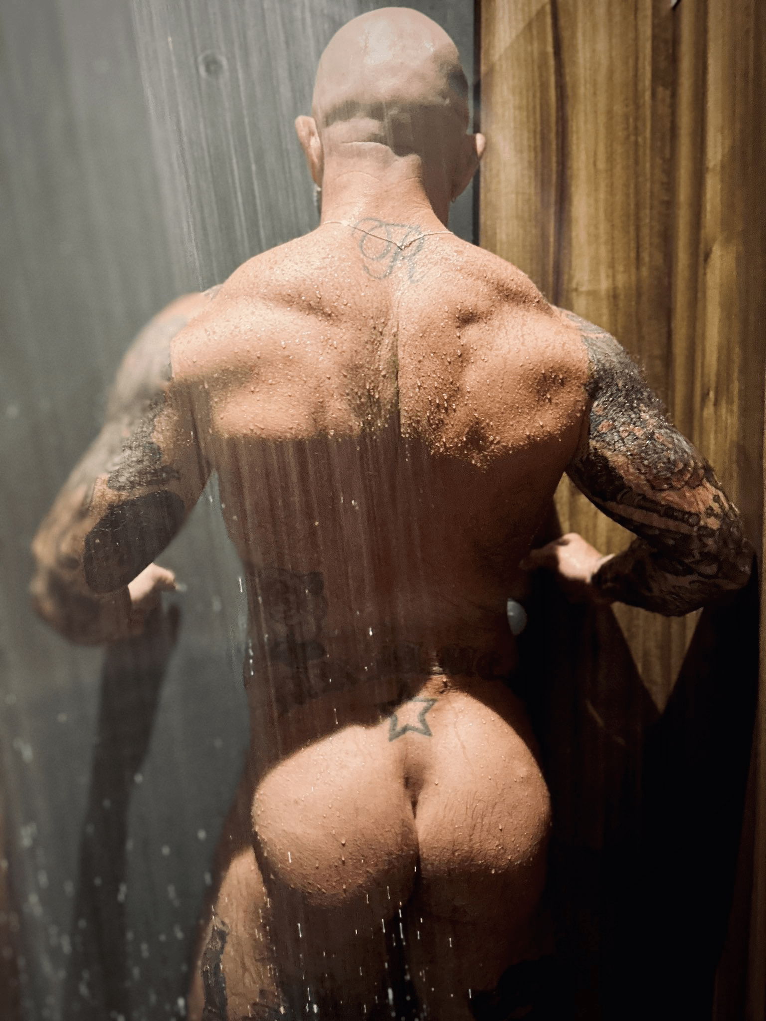 Photo by Ultra-Masculine-XXX with the username @Ultra-Masculine-XXX,  November 24, 2023 at 12:16 PM. The post is about the topic Gay Bears and the text says 'Richard James a.k.a. misterjamesisalive #RichardJames #misterjamesisalive #hairy #muscle #daddy #bear'