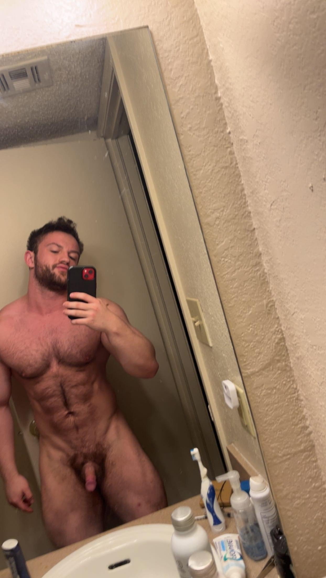 Photo by Ultra-Masculine-XXX with the username @Ultra-Masculine-XXX,  September 26, 2023 at 10:08 AM. The post is about the topic Gay Amateur and the text says 'Musclestud101 #Musclestud101 #hairy #muscle #hunk'