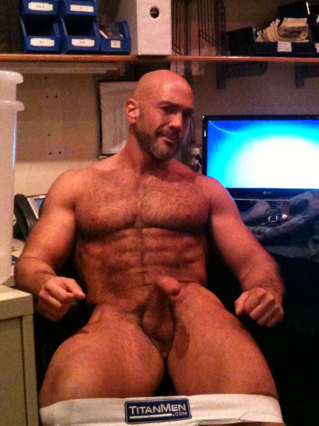Photo by Ultra-Masculine-XXX with the username @Ultra-Masculine-XXX,  April 30, 2022 at 9:37 PM. The post is about the topic Gay Daddies and the text says 'Jesse Jackman #JesseJackman #hairy #muscle #daddy'