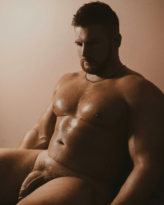 Photo by Ultra-Masculine-XXX with the username @Ultra-Masculine-XXX,  October 18, 2023 at 3:17 PM. The post is about the topic Gay Muscle and the text says 'Ryan a.k.a. rwalker866 #Ryan2 #rwalker866 #muscle #beefy #hunk'