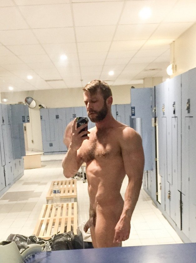 Photo by Ultra-Masculine-XXX with the username @Ultra-Masculine-XXX,  August 25, 2021 at 5:09 PM. The post is about the topic Otters and the text says 'Bulrog #Bulrog #hairy #muscle #hunk #beard'