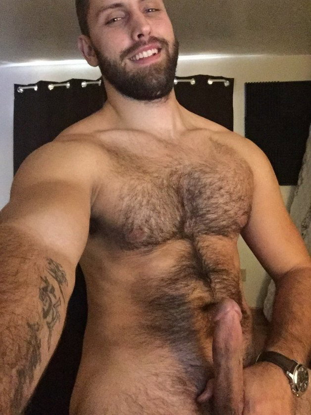 Photo by Ultra-Masculine-XXX with the username @Ultra-Masculine-XXX,  September 15, 2021 at 10:43 PM. The post is about the topic Otters and the text says 'Here2please6969 #Here2please6969 #hairy #hunk #beard'
