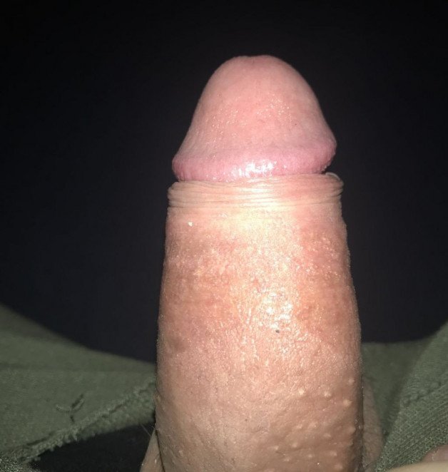 Photo by Hotieas with the username @Hotieas,  September 27, 2021 at 9:05 AM. The post is about the topic Rate my pussy or dick