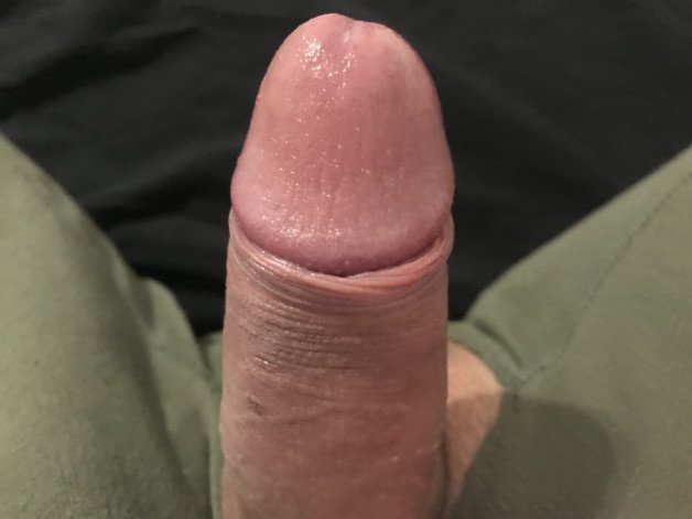 Photo by Hotieas with the username @Hotieas,  September 29, 2021 at 11:12 PM. The post is about the topic Rate my pussy or dick and the text says 'What would you girls do with it?'