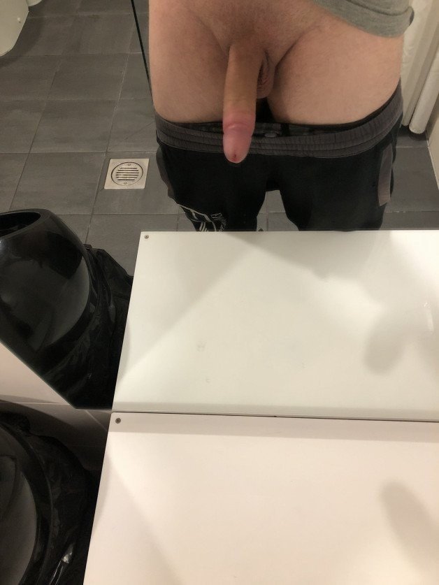 Photo by DemonTimeUK with the username @DemonTimeUK,  December 24, 2021 at 1:54 PM. The post is about the topic Big Cock Lovers