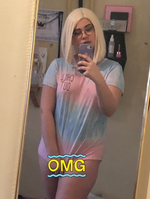 Album by PrincessBabyDoll97 with the username @PrincessBabyDoll97, who is a verified user,  August 31, 2021 at 6:05 AM and the text says 'you should totally message me and maybe come follow me on Only fans?  i okoy have one fan so far, hes never on and im always super horny 🥺🥺'