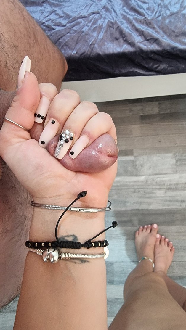 Photo by Ada with the username @Virtualfantasydream, who is a star user,  October 15, 2021 at 3:00 PM. The post is about the topic Slut Nails and the text says 'Cock and nails! Can you resist?
#nails #cock #slut #amateur #amateurs'