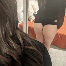 Photo by Bustybeauty with the username @Bustybeauty, who is a verified user,  January 25, 2023 at 4:10 PM. The post is about the topic Amateur selfies and the text says 'Checkin out my booty before work 🍑😋'