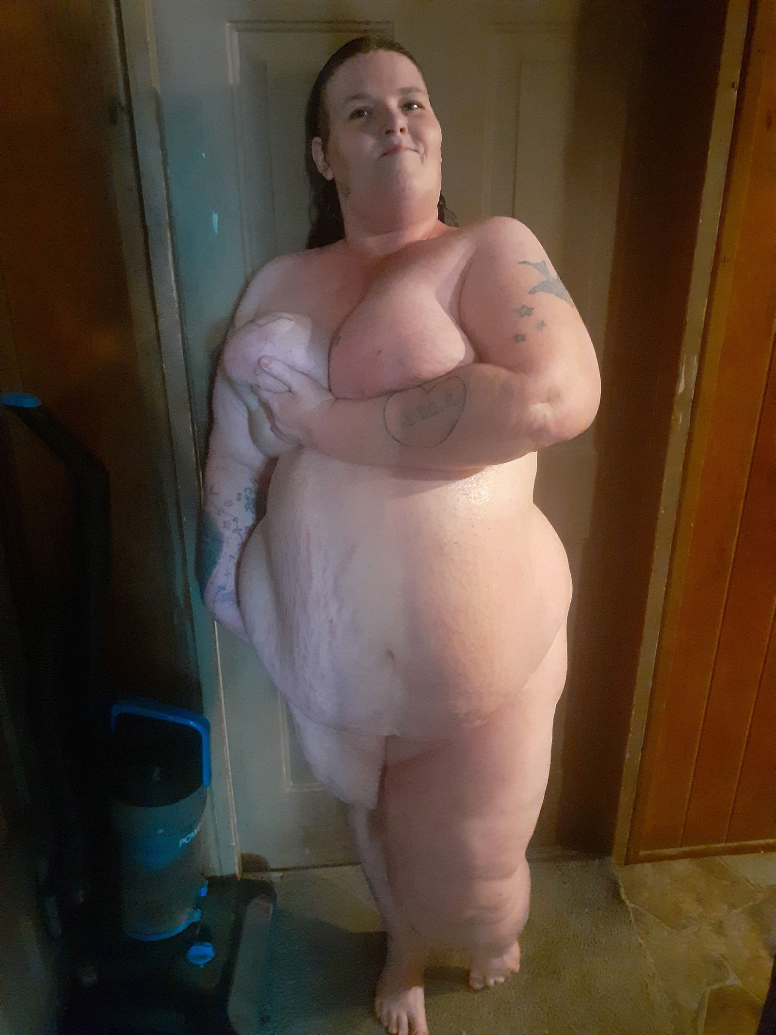 Album by Sexyblueeyez258 with the username @Sexyblueeyez258, who is a star user,  February 6, 2022 at 7:24 PM. The post is about the topic BBW