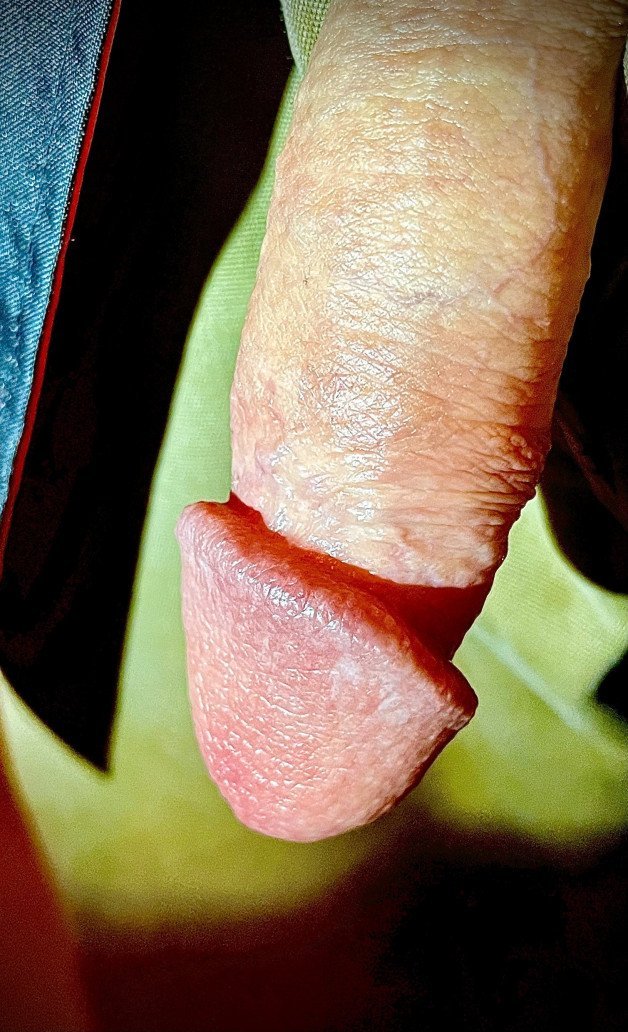 Photo by Sikontol with the username @Sikontol,  March 11, 2024 at 1:22 PM. The post is about the topic Impressive, Smooth, Cocks and the text says '#cock #kontol #shaved'