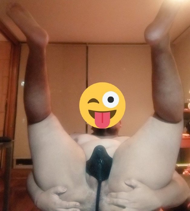 Photo by betoculon with the username @betoculon,  October 12, 2021 at 6:48 AM. The post is about the topic Gay and the text says 'Destroy my hole and make me moan / Destroza mi hoyo y hazme gemir #gay #bigass #culon #manthong #thick #chub #gordibueno #butthole'
