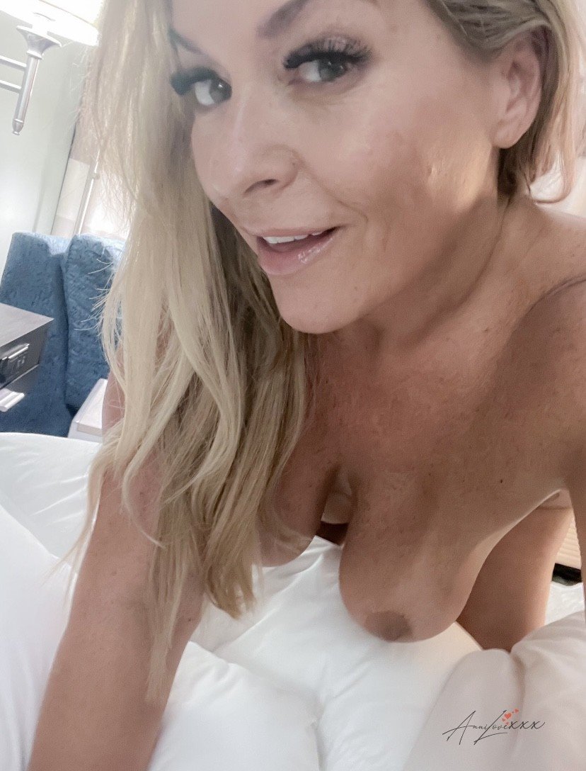 Album by BigEezy1 with the username @BigEezy1,  October 3, 2023 at 8:11 PM. The post is about the topic Great views and the text says 'Thank you ladies for teasing with a glimpse ar you lovely cleavage, to keep us interested'