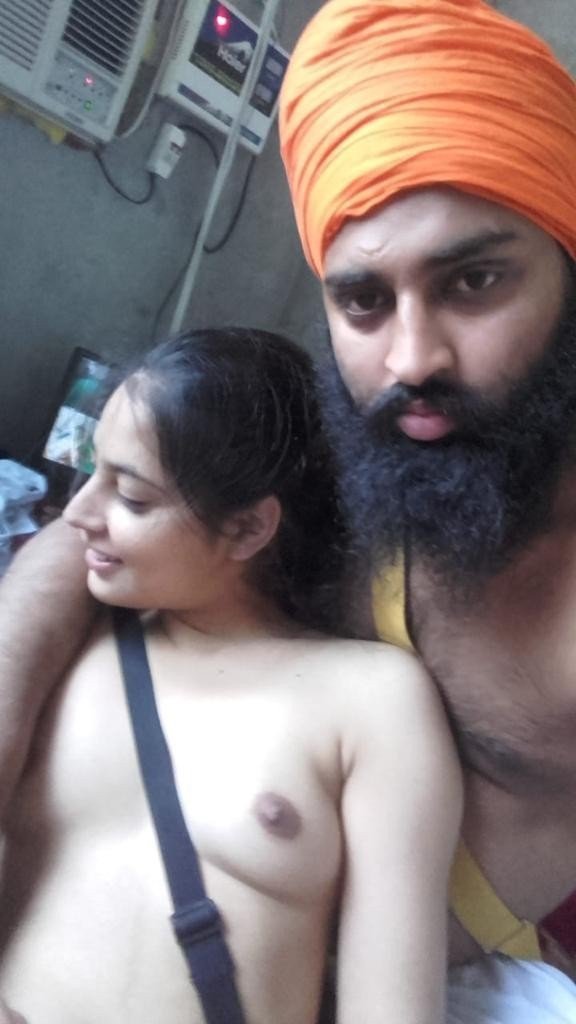 Album by Sexy Indian010 with the username @SexyIndian010,  November 15, 2021 at 4:04 AM. The post is about the topic IndianPorn