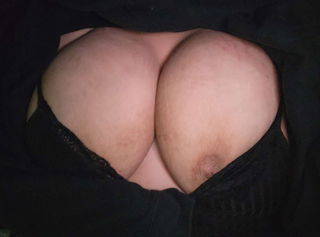 Photo by creamycockwhore with the username @creamycockwhore,  July 28, 2023 at 5:37 AM. The post is about the topic Big Natural Boobs and the text says 'showing off makes my pussy wet'