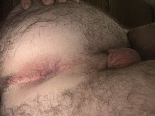 Photo by Exploringmysexuality with the username @Exploringmysexuality,  October 11, 2021 at 2:18 AM. The post is about the topic Gay and the text says 'Need my ass fucked and creampied, any takers? Comment and send pics of what you would fuck my ass with! #mysexuality'