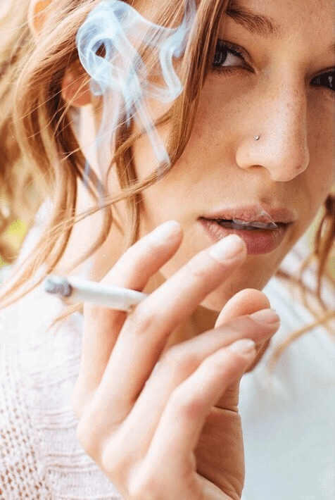 Photo by Smokefemme with the username @Smokefemme,  July 10, 2022 at 8:55 PM. The post is about the topic Smoking women