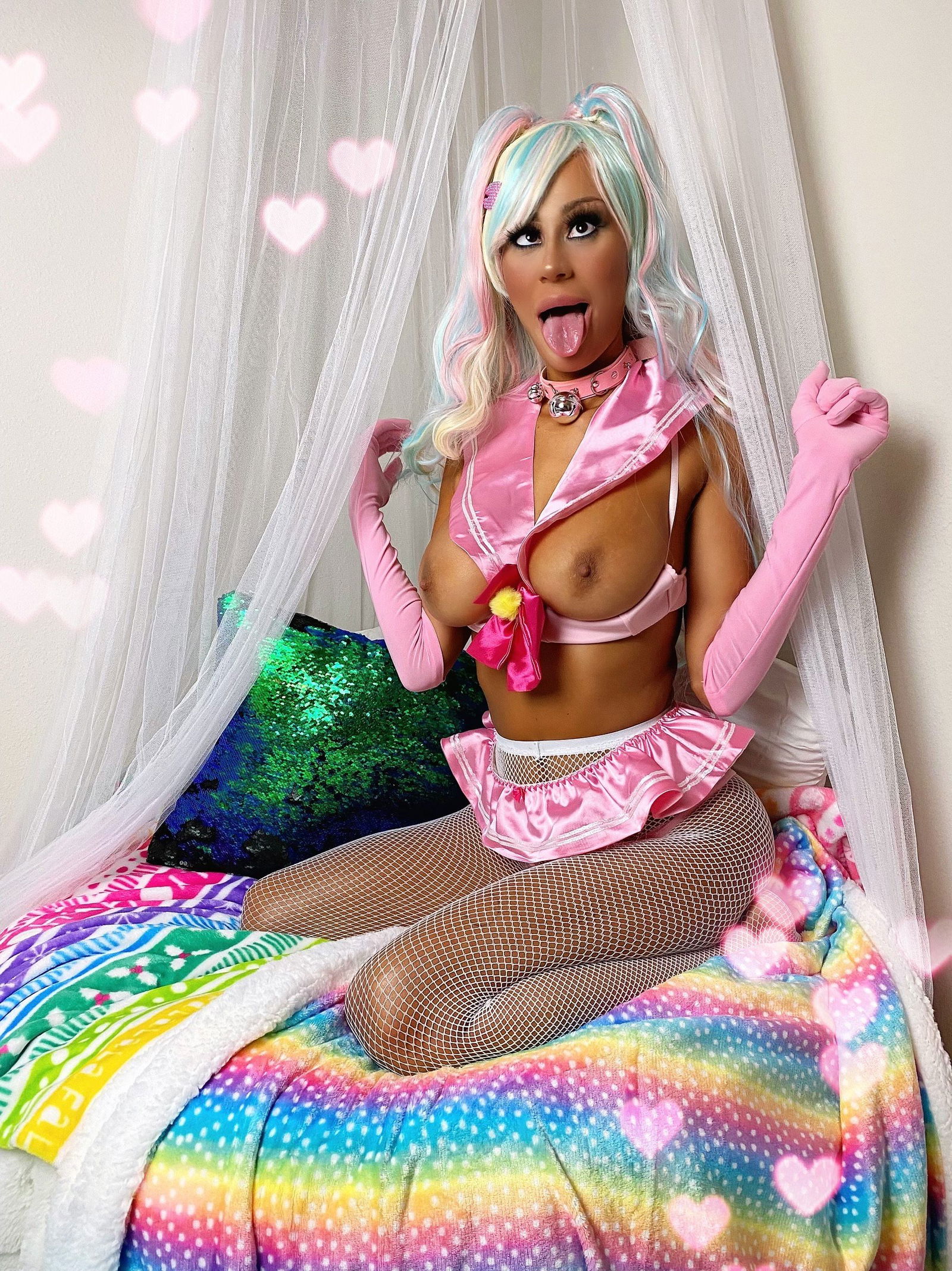 Photo by Willowlansky with the username @lanskywillow, who is a star user,  December 26, 2021 at 11:25 AM and the text says '#anime #roleplay #cosplay #dressup #costume #pornhub #lesbian #exotic love yo dress up like an #anime #cosplay #princess
im a super horny bane thst loves fantasy snd fetish

cum play with me

repost for a sprcial treat 

www.willowlansky.com'