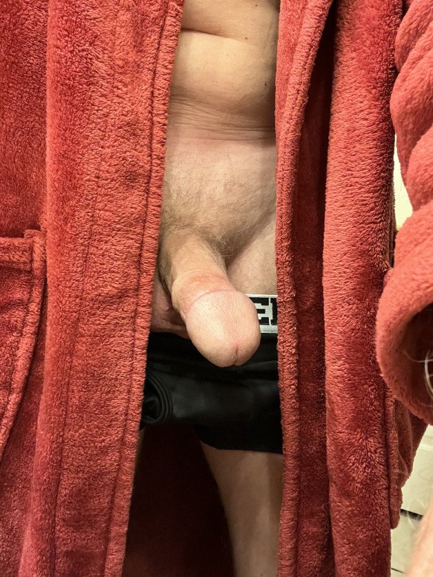 Photo by Desertguy with the username @Desertguy, who is a verified user,  January 31, 2024 at 10:39 AM. The post is about the topic Gay and the text says 'Good Morning'