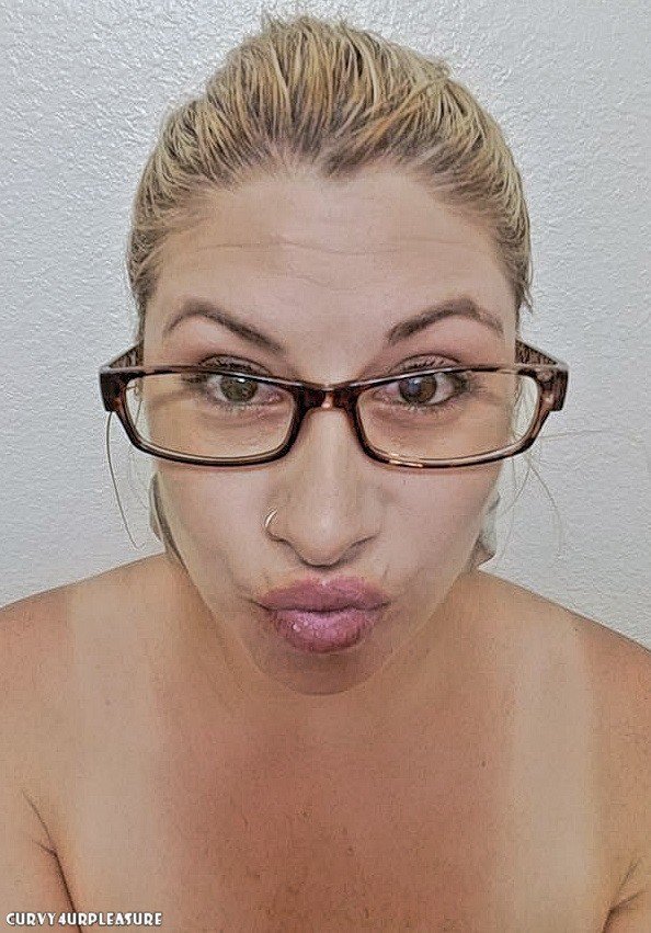 Photo by Curvy4urpleasure with the username @Curvy4urpleasure, who is a star user,  March 10, 2023 at 4:57 PM. The post is about the topic MILF and the text says 'From me to you! #MILF #Nerdy #Nsfwtwt #Nsfwtw'