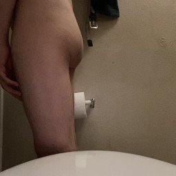 Photo by Hornyman21 with the username @Hornyman21,  December 28, 2021 at 8:50 PM. The post is about the topic Young Teen Asses and the text says 'i need to grow dome more ass'