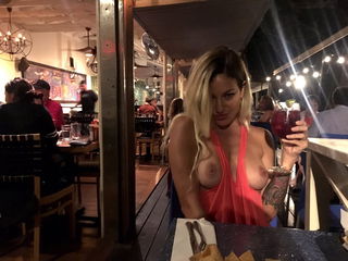 Photo by wiegeilistdasdenn with the username @wiegeilistdasdenn,  May 5, 2018 at 10:59 PM and the text says 'gonewild-flashing:

Kissa Sins out for a nice night out #boobs  #out  #restaurant'