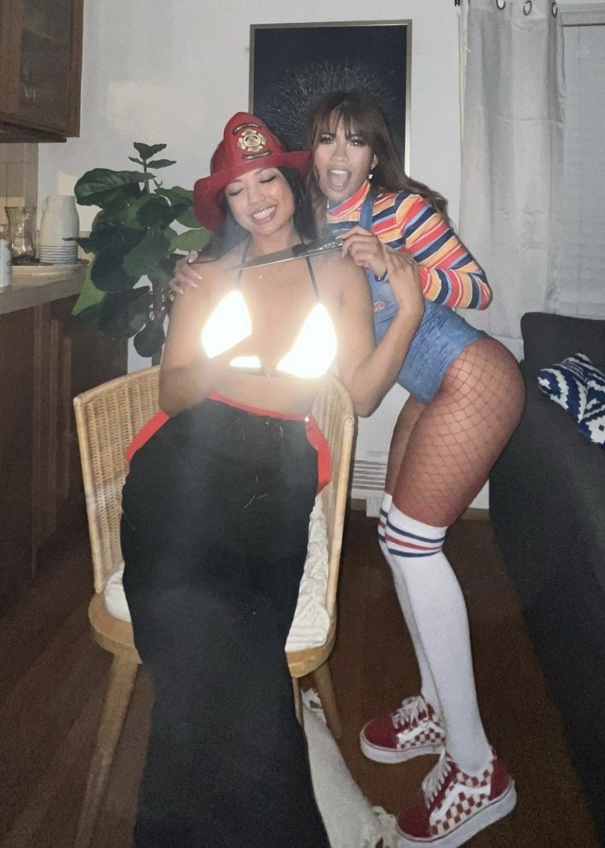 Album by rizzo.dan420 with the username @rizzodan420,  November 3, 2022 at 5:21 AM. The post is about the topic Sexy Halloween