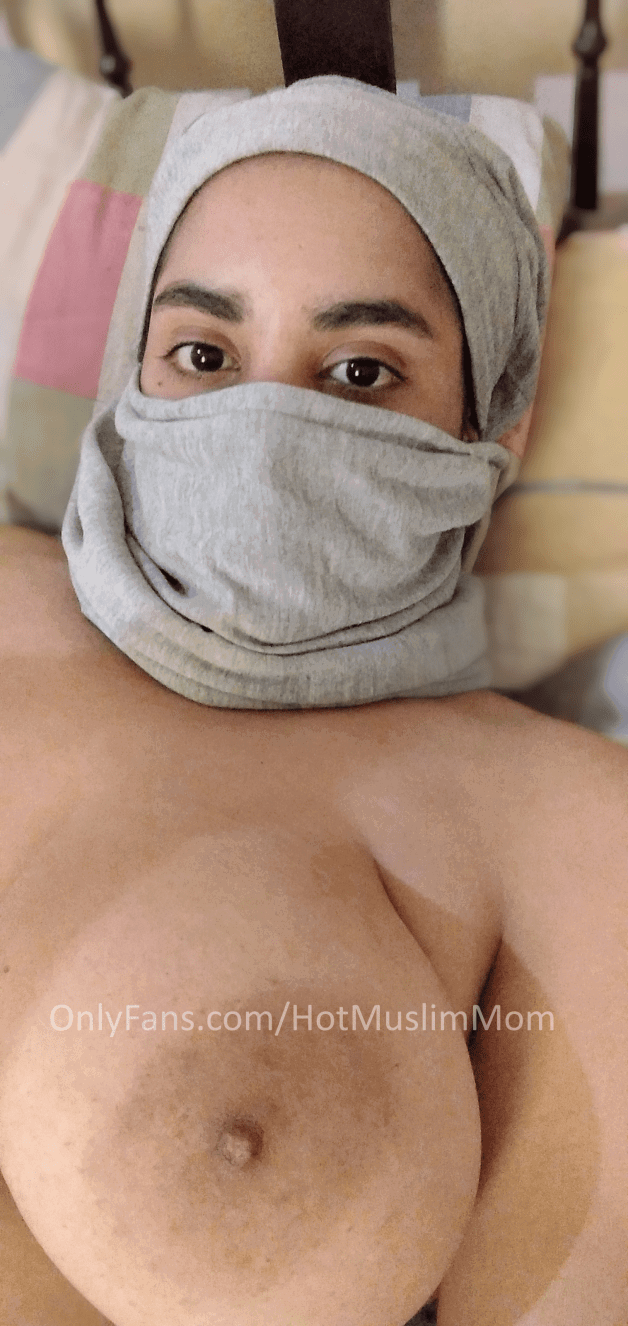 Photo by hotmuslimmom with the username @hotmuslimmom, who is a star user,  September 20, 2022 at 6:56 AM. The post is about the topic MILF and the text says 'Would you suck on it?'