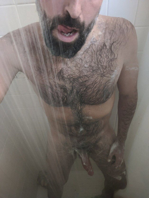 Photo by the-explo with the username @the-explo,  March 11, 2024 at 10:58 PM. The post is about the topic Showering
