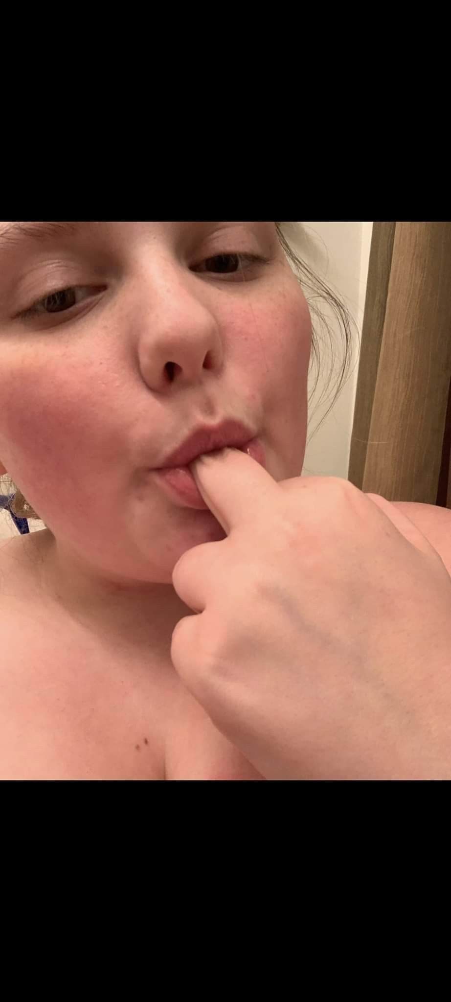 Album by Smalldickbbwfetish with the username @Smalldickbbwfetish,  April 14, 2022 at 2:45 AM