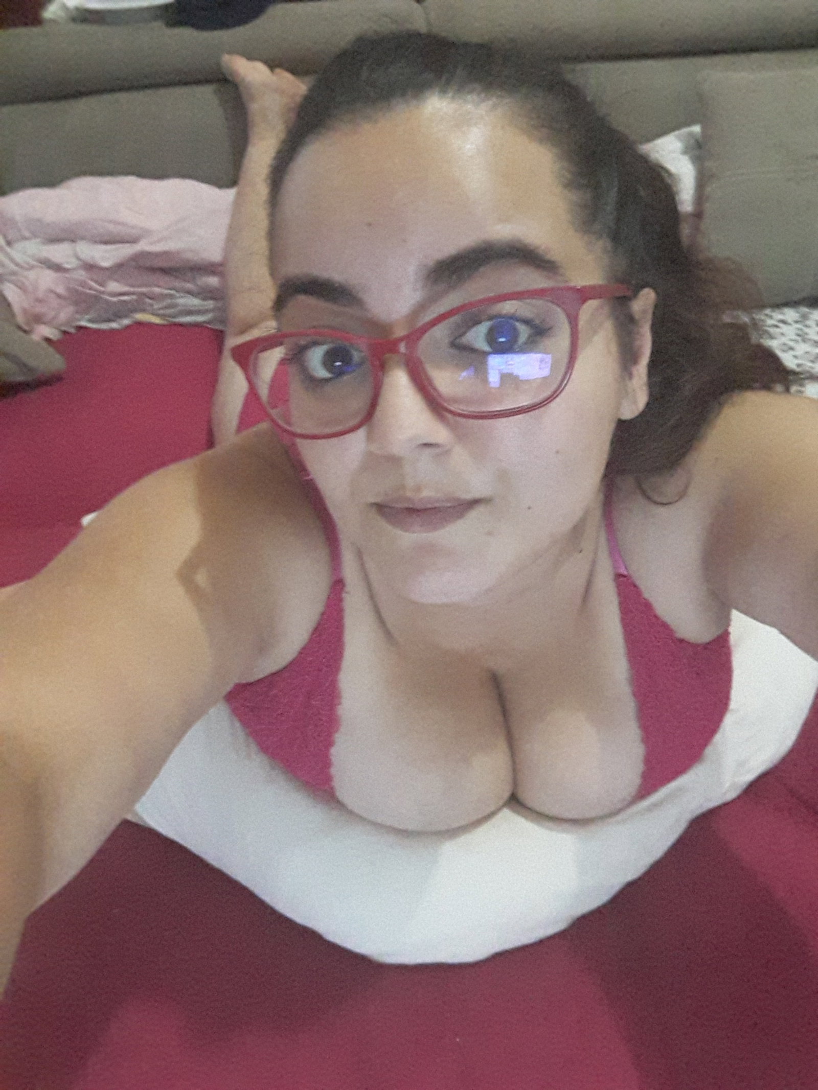 Photo by BustyVonKat with the username @BustyVonKat, who is a star user,  January 6, 2019 at 9:29 AM and the text says 'Join me on chaturbate.com/b/sluttynerd27'