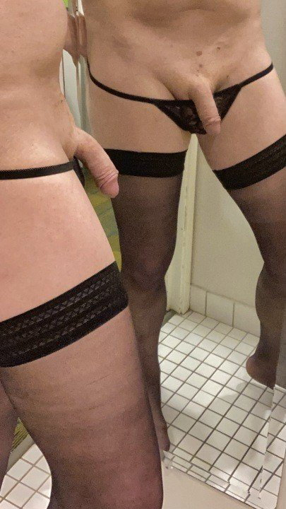 Photo by Ginger with the username @Gingernylons,  April 5, 2022 at 9:21 PM. The post is about the topic Share your ginger junk and the text says 'catching myself in the mirror in the hotel room '