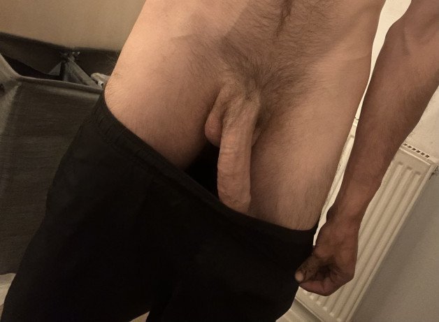 Photo by hungtoyboy with the username @hungtoyboy,  June 9, 2023 at 11:11 PM. The post is about the topic Rate my pussy or dick