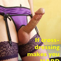 Photo by Male-sub-sis with the username @Male-sub-sis,  March 29, 2022 at 8:12 AM. The post is about the topic Crossdressers and the text says 'Was gibt es besseres als Spitze auf der Haut, außer Sperma ;-)'